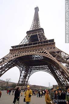 Tour Eiffel - París - FRANCIA. Foto No. 24917