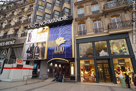Lido de Paris en Champs Elysées - París - FRANCIA. Foto No. 24954
