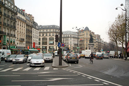 Bd. de Clichy.  - Paris - FRANCE. Photo #25851