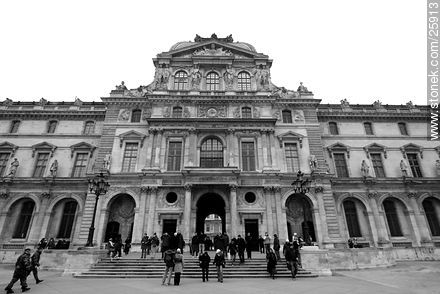 Musée du Louvre - París - FRANCIA. Foto No. 25913