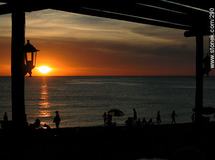  - Punta del Este y balnearios cercanos - URUGUAY. Foto No. 290